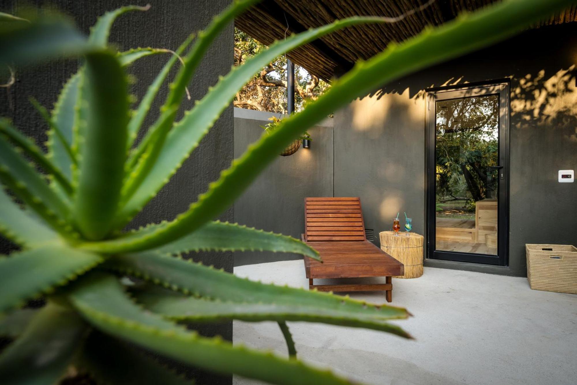 Sunbirds Oasis Lodge Hoedspruit Exteriér fotografie